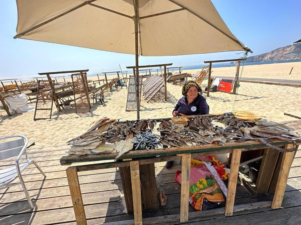 100 Meters From The Beach! Rua Da Regeneracao Назаре Экстерьер фото